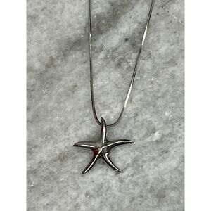 Starfish Ocean Beach Charm Pendant Necklace Silver Tone 18"
